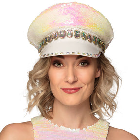 White reversible Sandy candy cap for adults, ideal for festivals and bridal parties, made from PET, polyester, acrylic, and PVC.